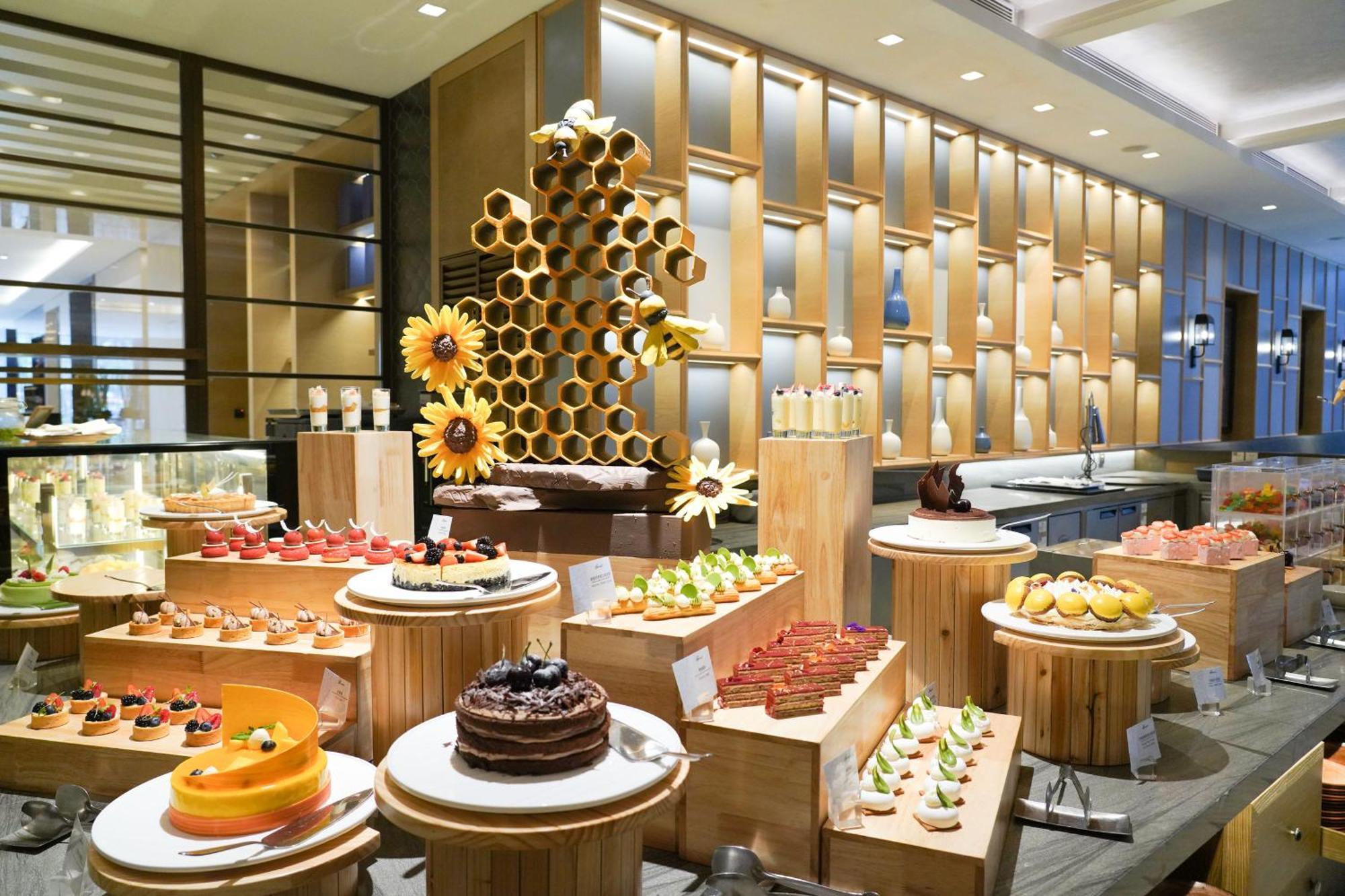 Fairmont Chengdu Hotel Exterior photo