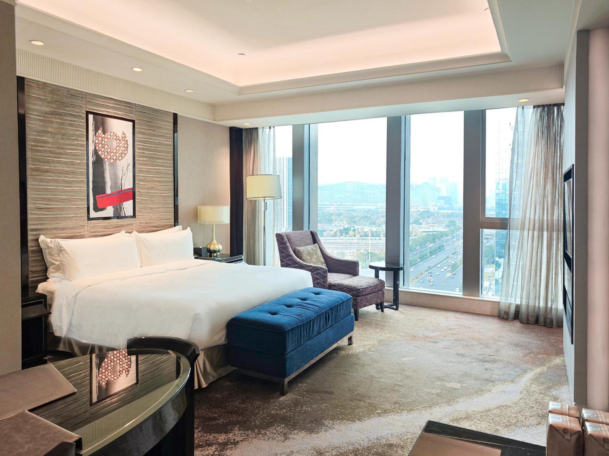 Fairmont Chengdu Hotel Exterior photo